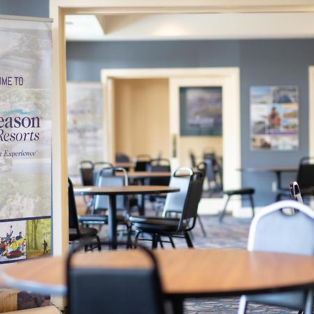 Innseason Resorts Pollard Brook Lincoln Exterior photo