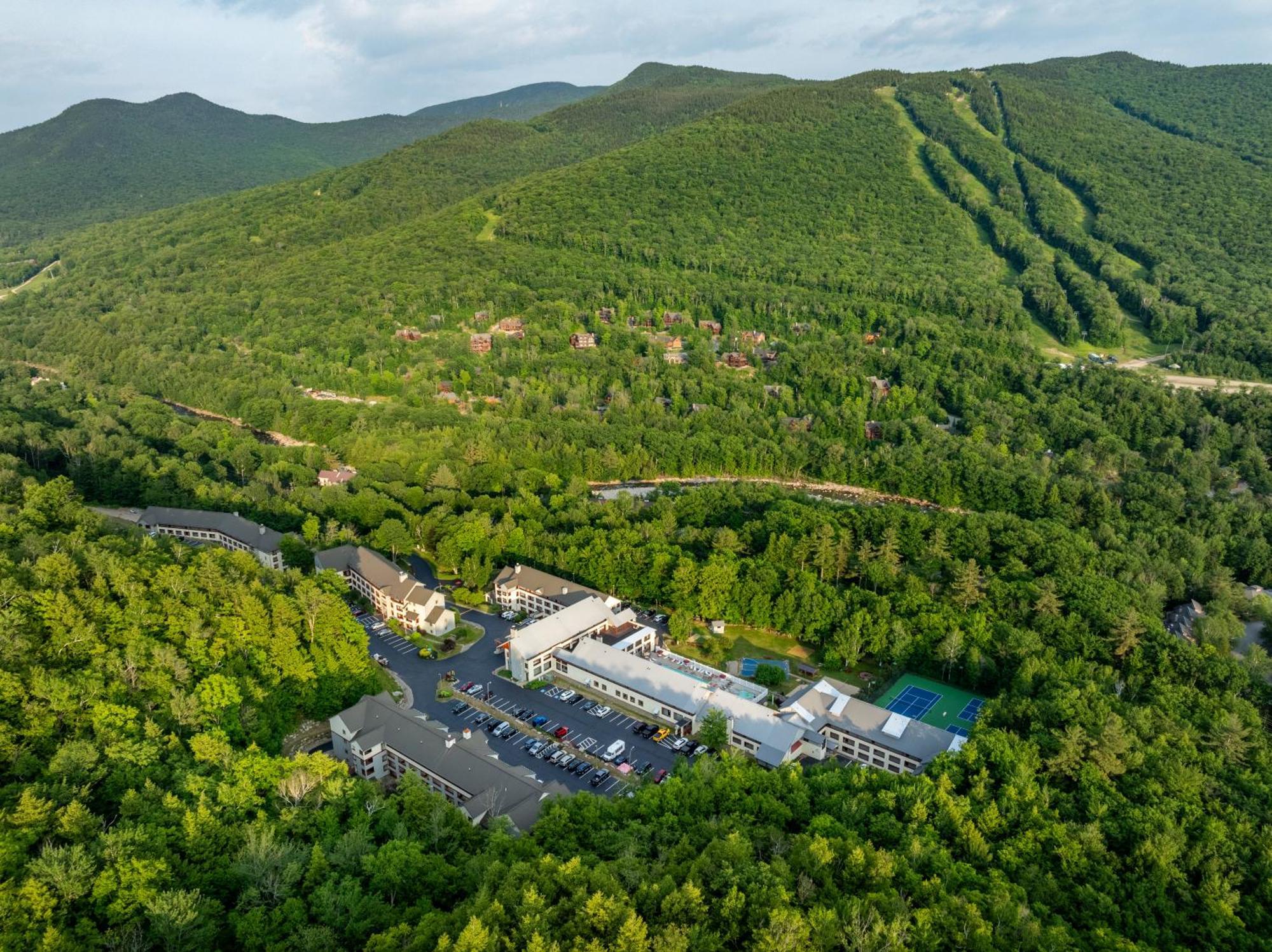 Innseason Resorts Pollard Brook Lincoln Exterior photo