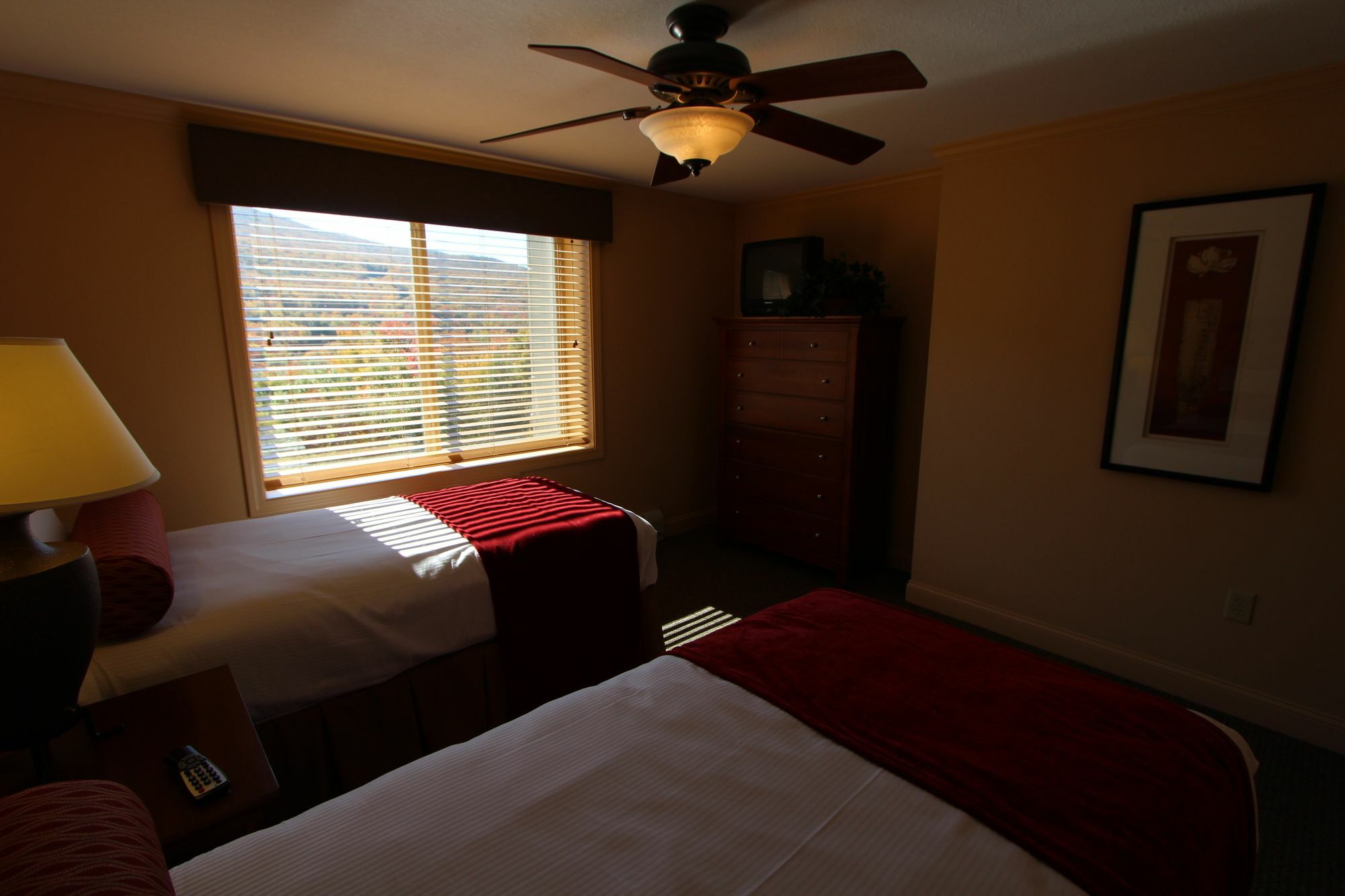 Innseason Resorts Pollard Brook Lincoln Exterior photo